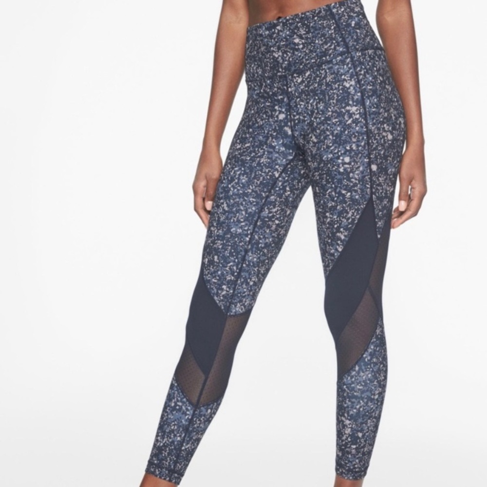 Athleta Navy Blue Sandstone Salutation Mesh 7/8 High Rise Leggings